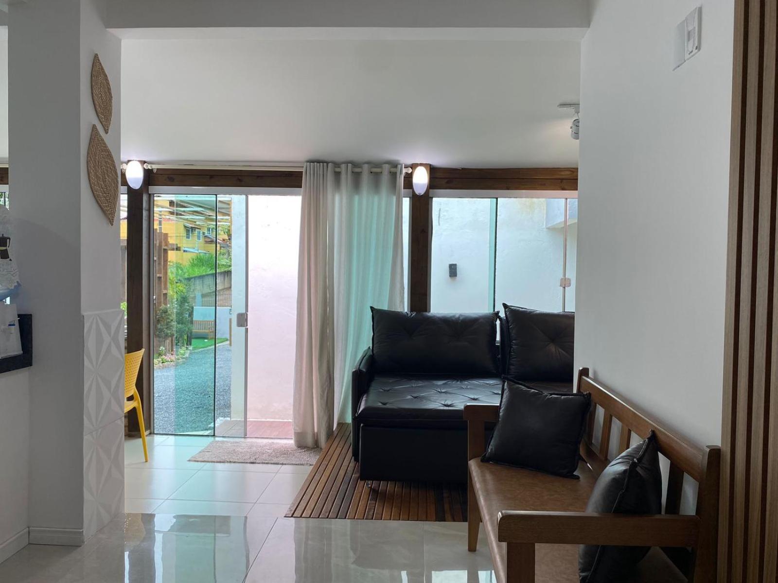 Residencial Com Piscina Possui Jacuzzi Aquecida Com Hidromassagem Villa Bombinhas Exterior photo
