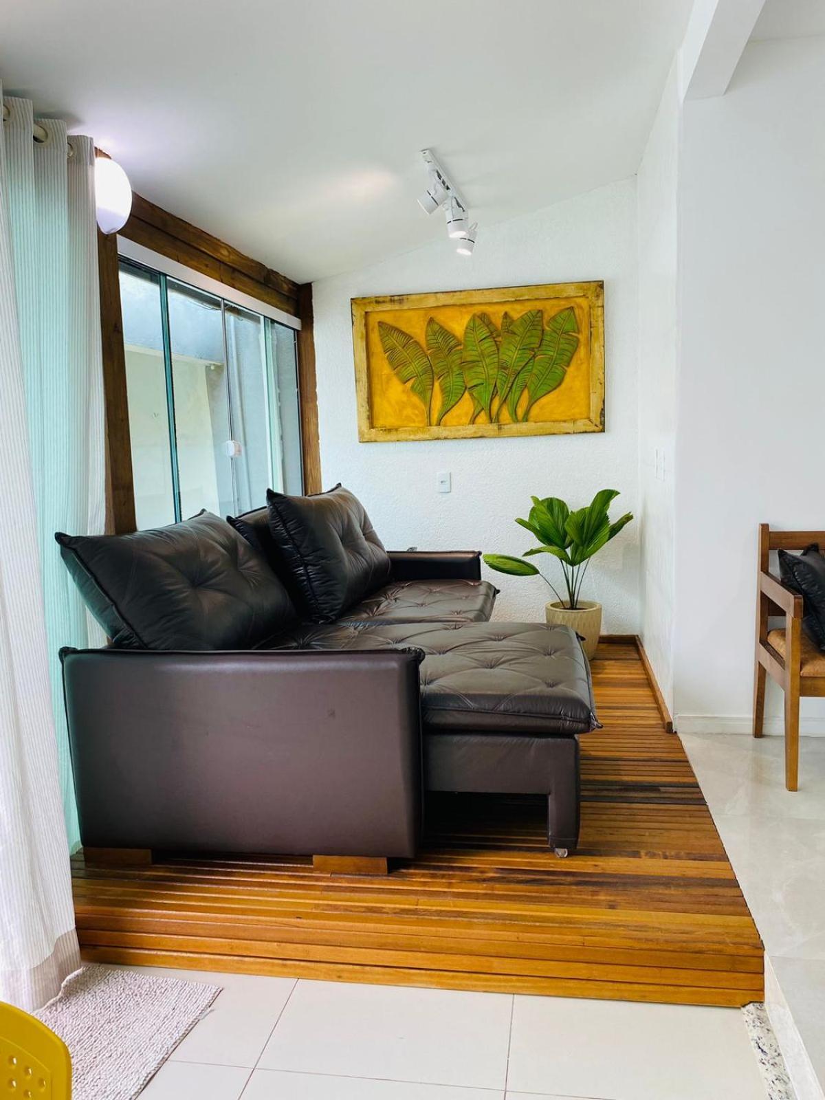 Residencial Com Piscina Possui Jacuzzi Aquecida Com Hidromassagem Villa Bombinhas Exterior photo